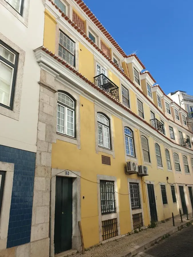 דירה ליסבון Ferragial Central Apartament פורטוגל